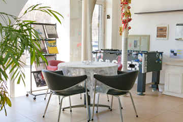 休閑娛樂(lè)區(qū)